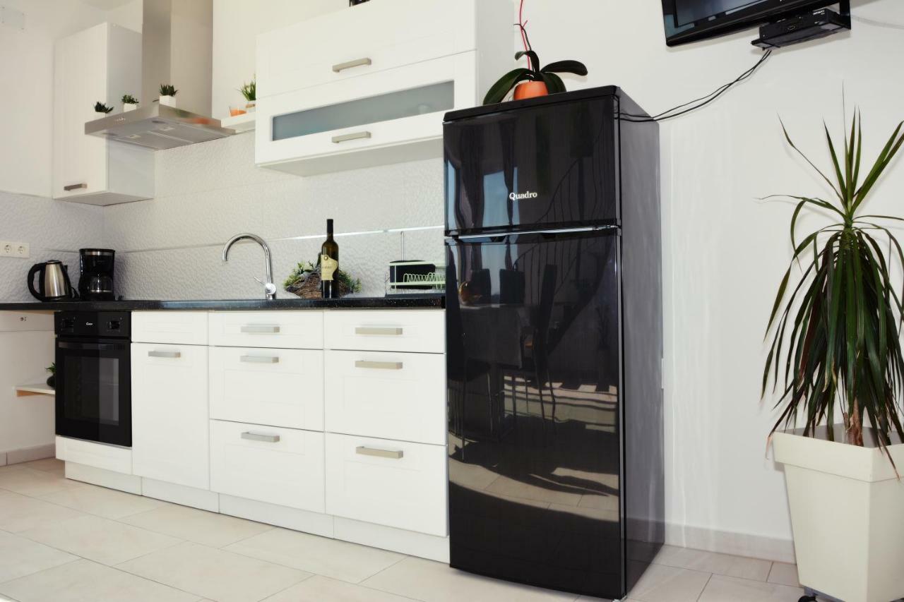Tri Srice Apartamento Senj  Exterior foto
