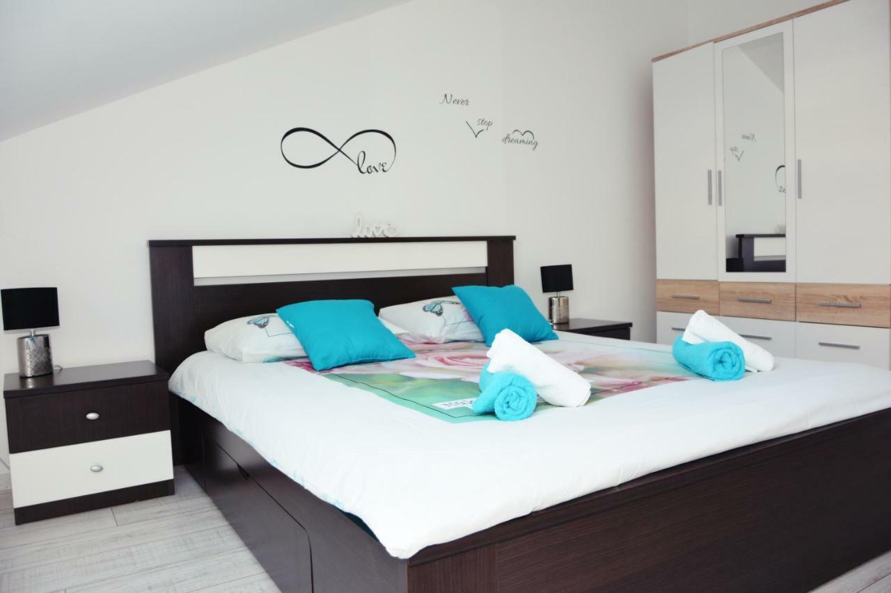 Tri Srice Apartamento Senj  Exterior foto