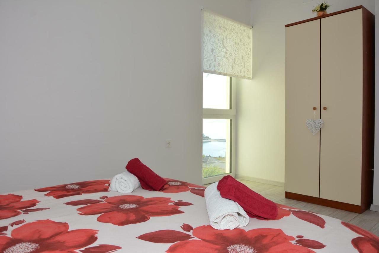 Tri Srice Apartamento Senj  Exterior foto